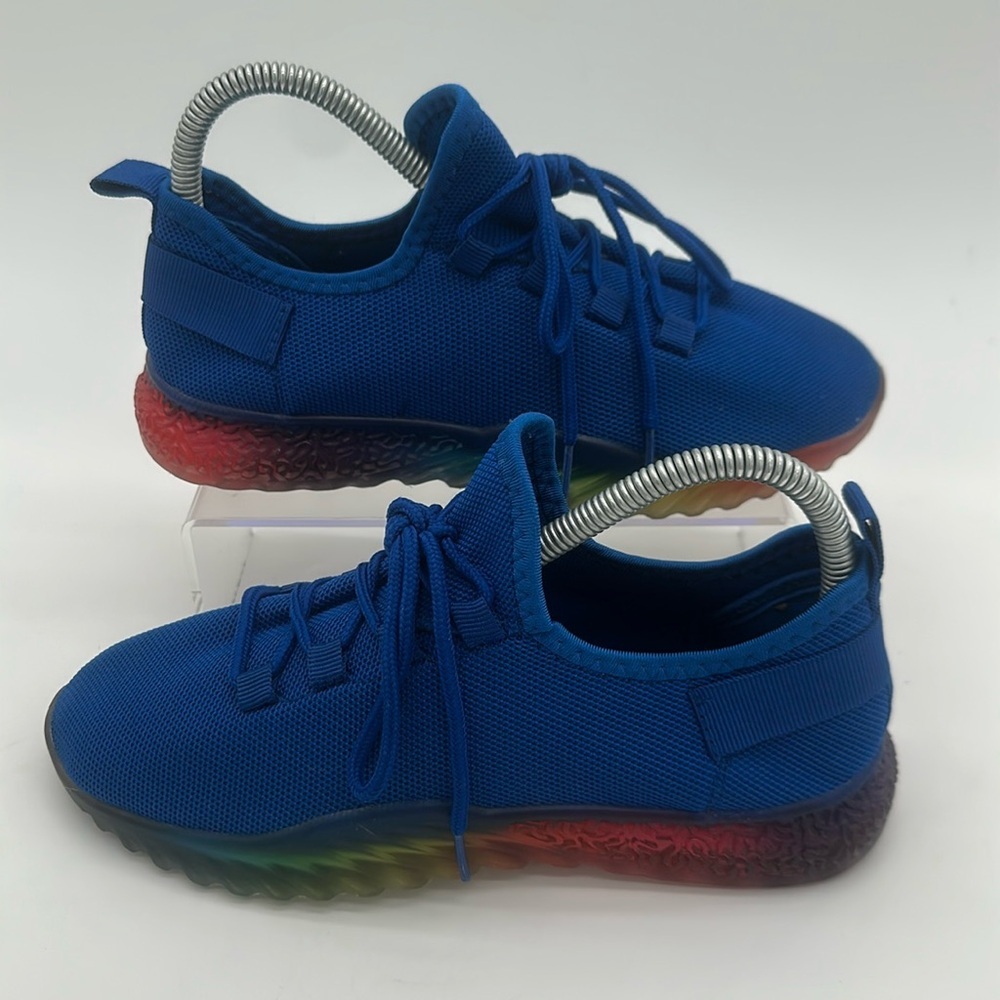WANTED Felicity Rainbow sole Sneakers - Navy Blue Womens Size 7